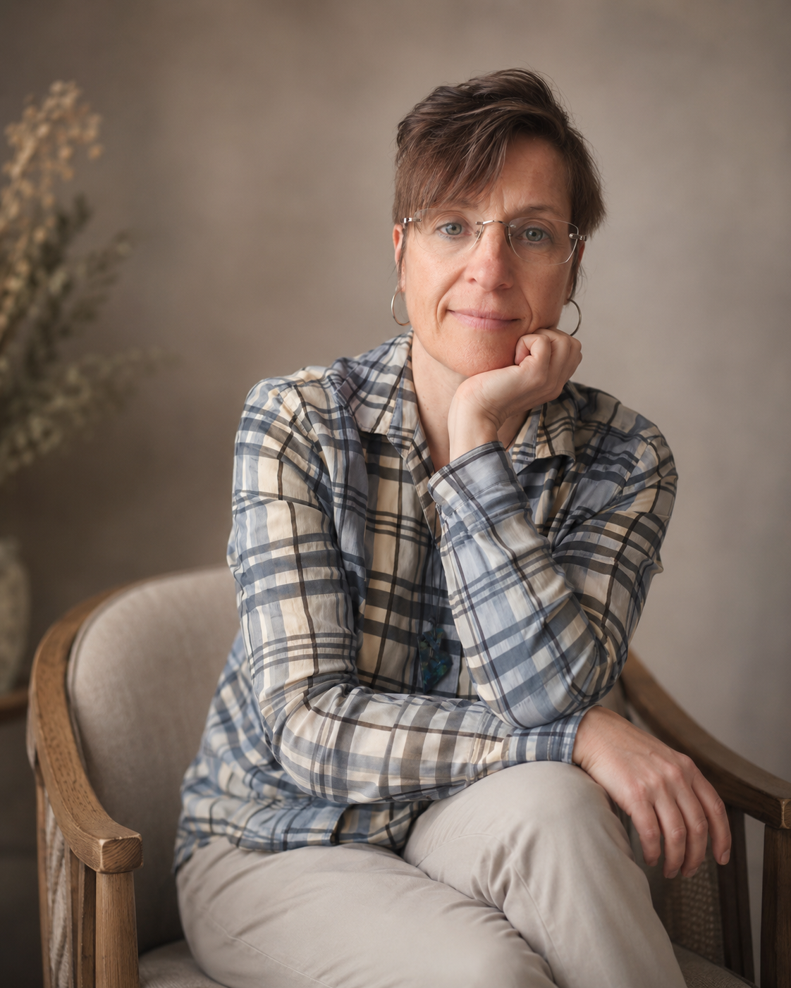 Christina Pillath in ihrer Naturheilpraxis
